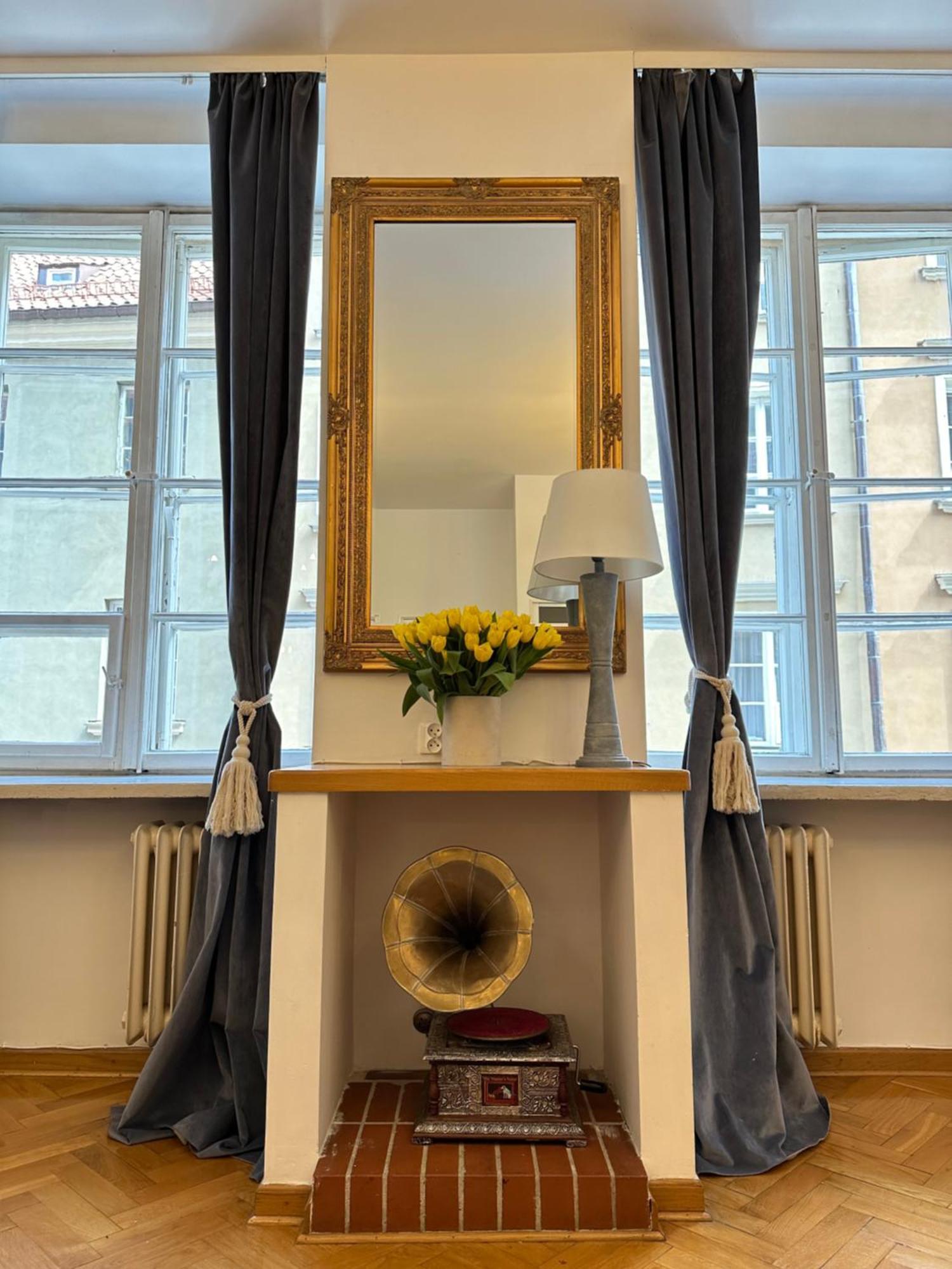Charming Apartment At Old Town Варшава Екстериор снимка